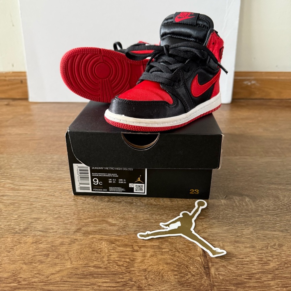 Nike Satin Air Jordan 1 High Black and Red Sneakers in 9c